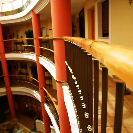Hotel Ele Santabarbara Castilleja de la Cuesta
