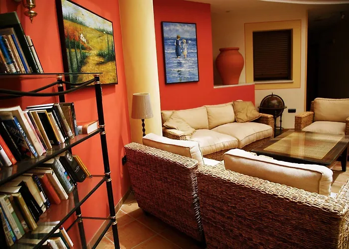 Отель Ele Santabarbara 2*